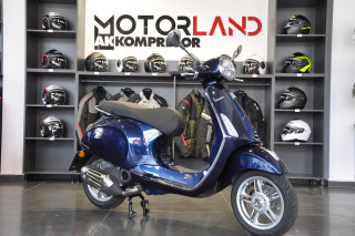 Vespa primavera 50