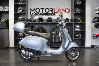 Vespa Primavera 125 