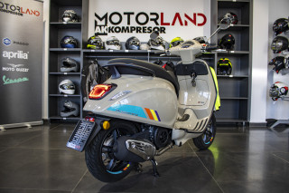 Vespa primavera 125 