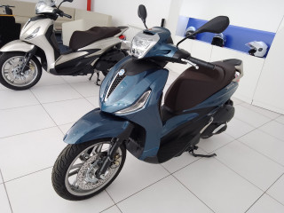 Piaggio Beverly 300 