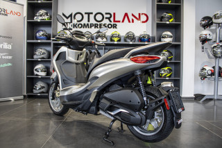 Piaggio BEVERLY 300 