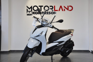 Piaggio BEVERLY 400 HPE 