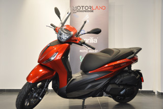 Piaggio Beverly 400 