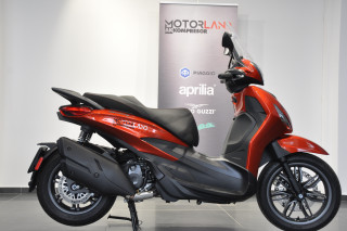 Piaggio Beverly 400 