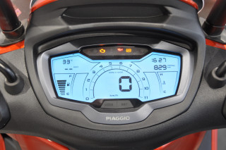 Piaggio Beverly 400 
