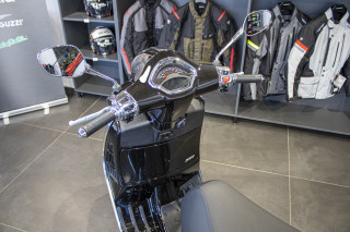 Vespa GTS 300 SUPER 