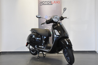 Vespa GTS 300 SUPER 