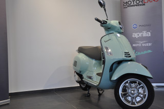 Vespa GTS 300 SUPER 