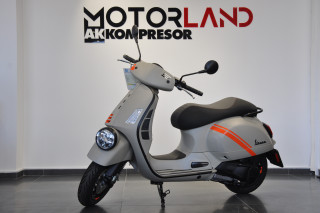 Vespa GTV 300 