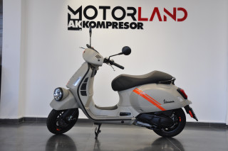 Vespa GTV 300 