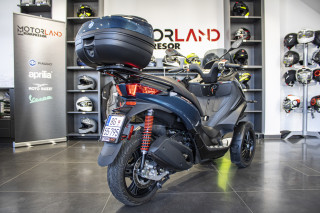 Piaggio MP3 300 Sport 
