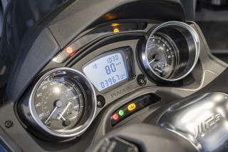 Piaggio MP3 300 Sport 