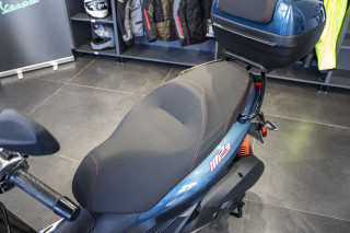 Piaggio MP3 300 Sport 