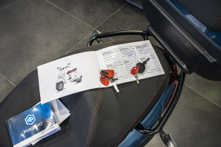 Piaggio MP3 300 Sport 
