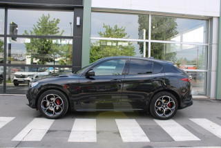 Alfa Romeo Stelvio 2.0 VELOCE AUT 