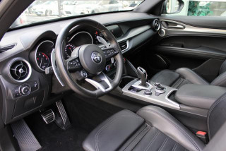 Alfa Romeo Stelvio 2.0 VELOCE AUT 