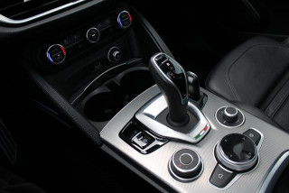 Alfa Romeo Stelvio 2.0 VELOCE AUT 