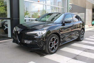 Alfa Romeo Stelvio 2.0 VELOCE AUT 