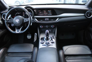 Alfa Romeo Stelvio 2.0 Competizione 