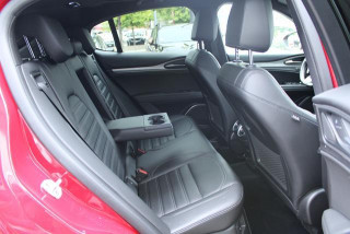 Alfa Romeo Stelvio 2.0 VELOCE AUT 