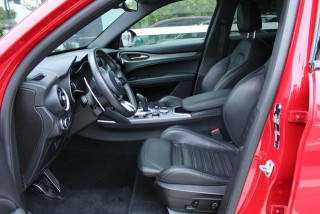 Alfa Romeo Stelvio 2.0 VELOCE AUT 