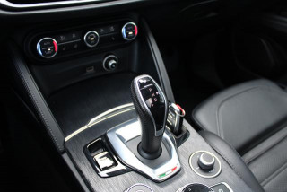 Alfa Romeo Stelvio 2.0 SPRINT Q4 AUT 