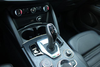 Alfa Romeo Stelvio 2.0 VELOCE Q4 AUT 