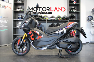 Aprilia SR GT 400 Rally Replica 