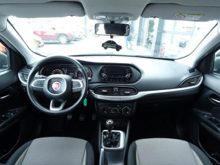 Fiat Tipo 1.4 Easy 