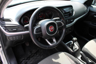 Fiat Tipo 1.6 MJTD Easy 