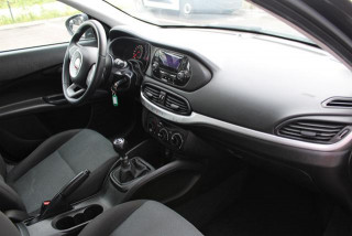Fiat Tipo 1.4 STREET 