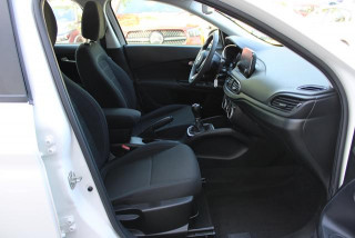 Fiat Tipo 1.0 HIGH 