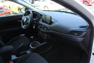 Fiat Tipo 1.0 HIGH 