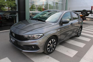 Fiat Tipo 1.4 MT 