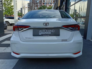 Toyota Corolla 1.5 Luna 