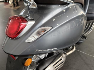 Vespa Primavera 50 Touring