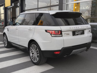 Land Rover Range Rover Sport 3.0 HSE AUT 4WD