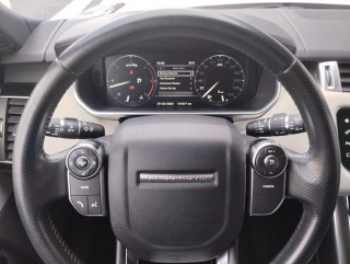 Land Rover Range Rover Sport 3.0 HSE AUT 4WD 