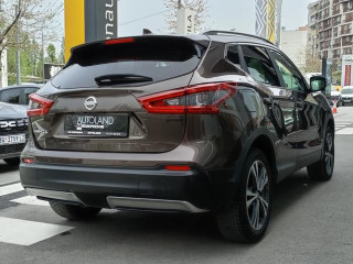 Nissan Qashqai 1.6 dCi N-Connecta Plus AUT