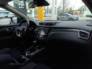 Nissan Qashqai 1.6 dCi N-Connecta Plus AUT