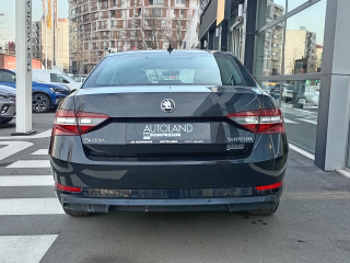 Škoda Superb 2.0 TDI Ambition DSG