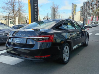 Škoda Superb 2.0 TDI Ambition DSG 