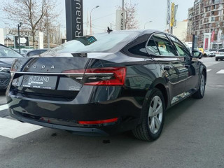 Škoda Superb 2.0 TDI Ambition DSG