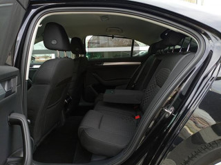 Škoda Superb 2.0 TDI Ambition DSG