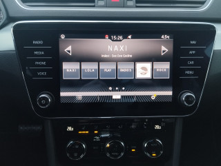 Škoda Superb 2.0 TDI DSG Style