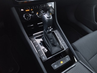 Škoda Superb 2.0 TDI DSG Style