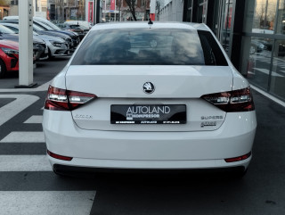 Škoda Superb 2.0 TDI DSG Style