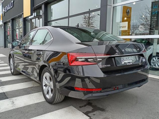 Škoda Superb 2.0 TDI Ambition DSG