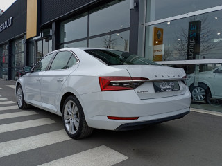 Škoda Superb 2.0 TDI Ambition DSG
