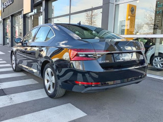 Škoda Superb 2.0 TDI Ambition DSG 